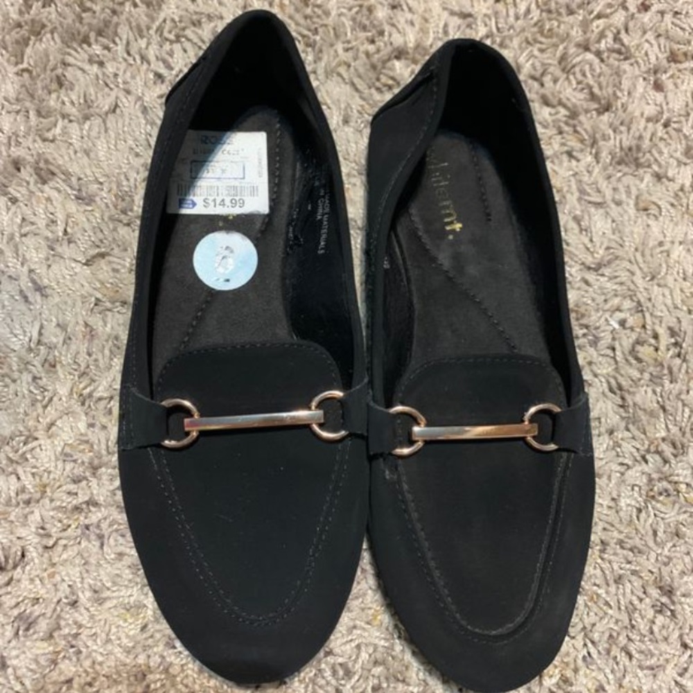 Dressy shoes